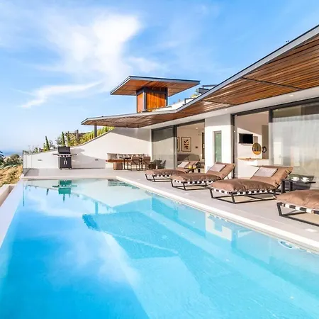 Villa Beyond The Horizon Lefkada City