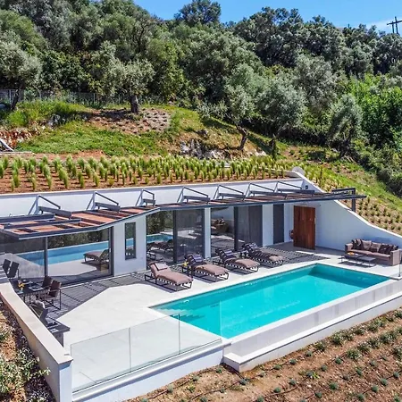 Villa Beyond The Horizon Lefkada City