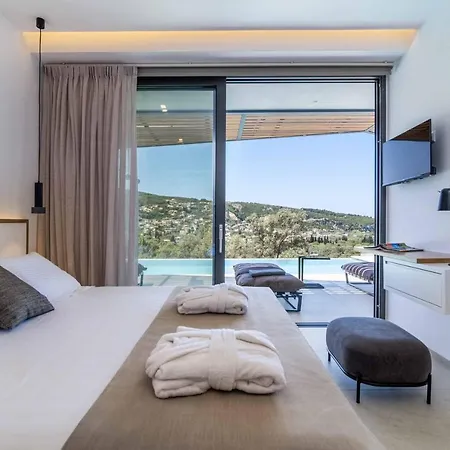 Beyond The Horizon Villa *