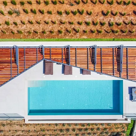 Beyond The Horizon Villa